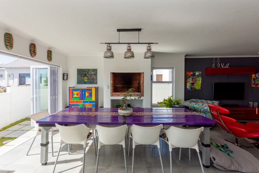 3 Bedroom Property for Sale in Shelley Point Western Cape